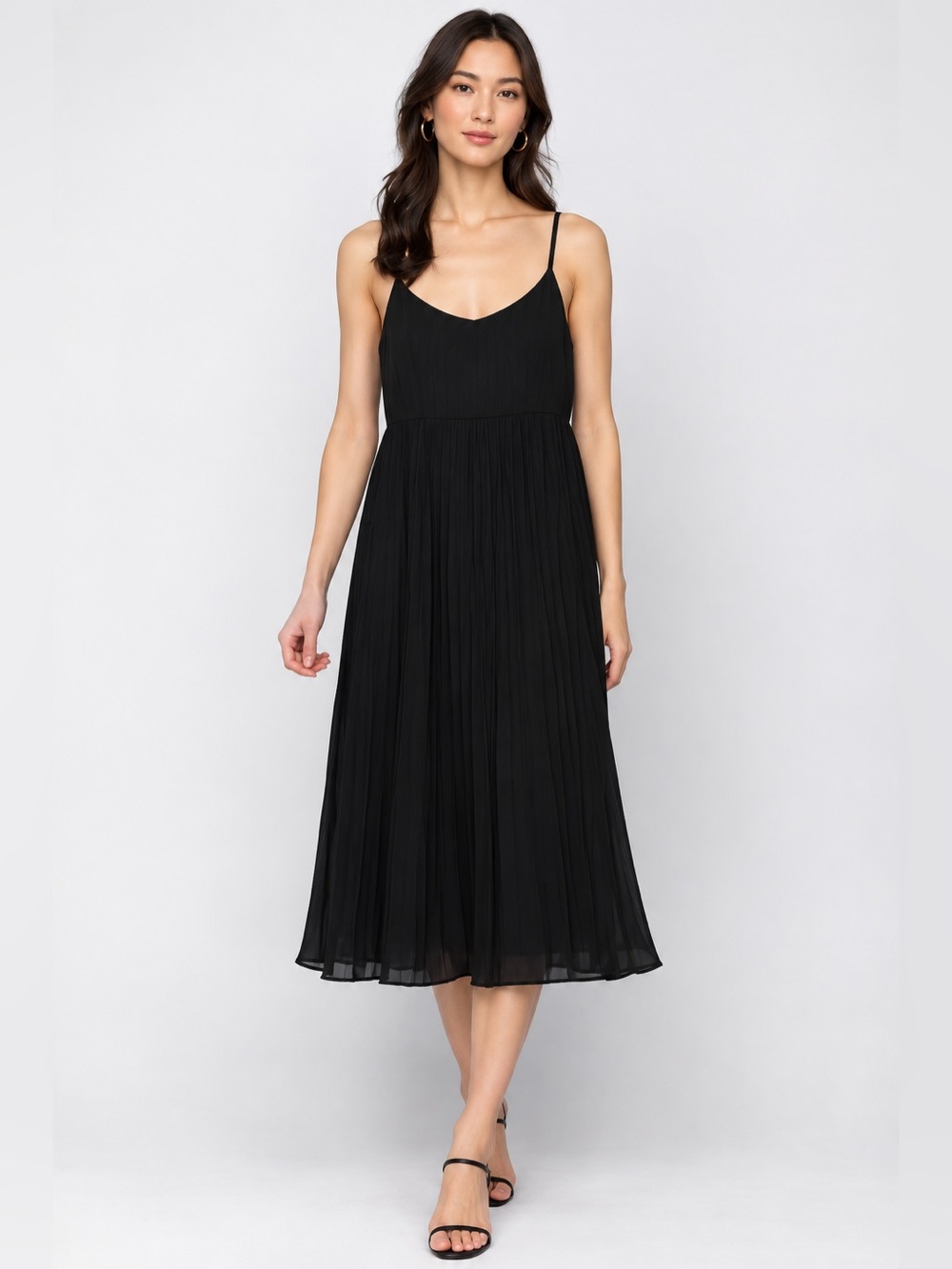 OAK + FORT Black Pleated Spaghetti-Strap Midi Dress